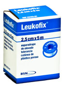 LEUKOFIX esparadrapo hipoalergico (plastico 5 x 2,5 cm 12 u)